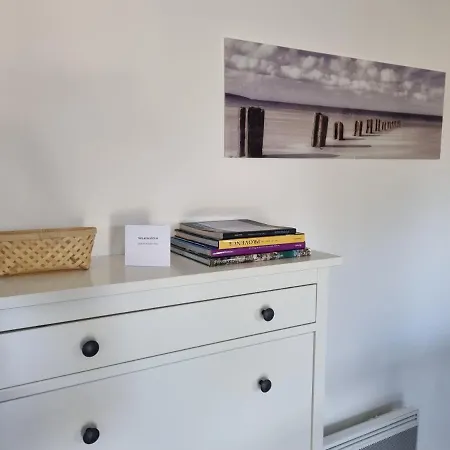 Appartement Rez-de-jardin avec vue sur la Sainte Victoire à Rousset  Extérieur photo